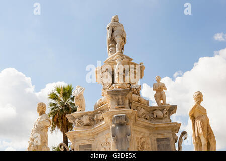 Teatro Marmoreo Brunnen zu Ehren von Philip V, Piazza Della Vittoria, Palermo, Sizilien, Italien Stockfoto