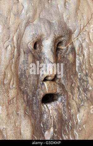 Mund der Wahrheit (Bocca della Verita) in Rom, Italien Stockfoto