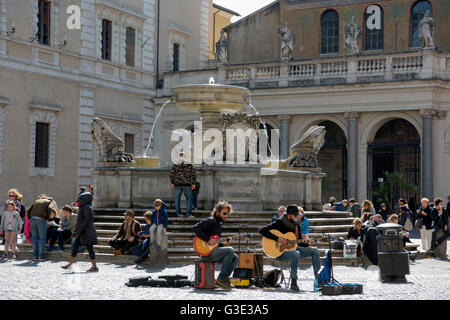 Italien, Rom, Trastevere, Piazza di Santa Maria in Trastevere Stockfoto