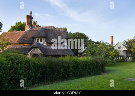 Blaise Hamlet, Bristol, entworfen von Architekt John Nash 1811 in malerischen englischen Umgangssprache Cottage-Stil. Stockfoto