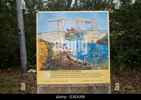 Infotafel von Pont de Langlois Zugbrücke Arles, Frankreich Stockfoto