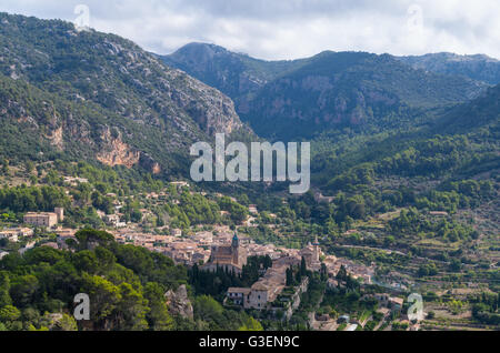 Panoramablick über Valldemossa in Mallorca, Spanien Stockfoto