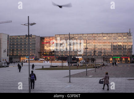 Mall "Galeria Krakowska" im Zentrum von Krakau, Polen Stockfoto