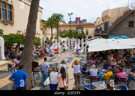 Volkstänzer, kanarischen Dorfes Pueblo Canario, Parque Doramas, Las Palmas, Gran Canaria, Kanaren, Kanarische Inseln, Spanien, Europa Stockfoto