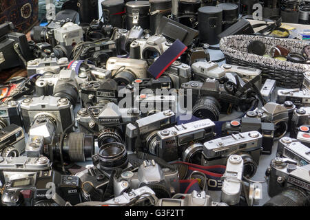 Flohmarkt in der Waterlooplein, Amsterdam, Holland, Niederlande Stockfoto