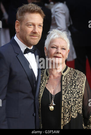 3. April 2016 - Sir Kenneth Branagh und Dame Judi Dench Teilnahme an The Olivier Awards 2016 am Royal Opera House Covent Garden in
