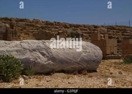 Ruinen von Caesarea Maritima genannt Caesarea Palaestina von 133 n. Chr., war eine Stadt und Hafen von Herodes dem großen erbaut Stockfoto