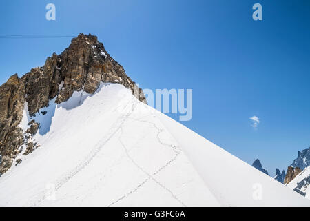 Pointe Helbronner Berg - 3462 m, Montblanc-massiv in den Alpen (Mont Blanc), Courmayeur, Aostatal, Italien Stockfoto