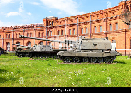 Panzerhaubitze 2 s 19 "Msta - S", mod.1989 im Museum der Artillerie Stockfoto