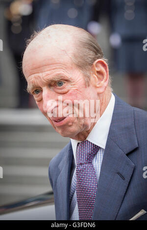 London, UK. 10. Juni 2016. Prinz Edward The Duke of Kent besuchen den Service von Thanksgiving während die Königinnen 90. Geburtstagsfeiern in St. Pauls Kathedrale in London, Vereinigtes Königreich, 10. Juni 2016. Foto: Patrick van Katwijk / POINT DE VUE OUT - NO WIRE SERVICE-/ Dpa/Alamy Live News Stockfoto