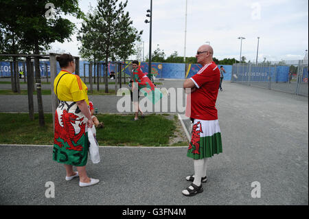 Stadion Matmut Atlantique, Bordeaux, Frankreich. 11. Juni 2016. Fußball-Europameisterschaft 2016. Wales Verus Slowakei. Walisische-Fans in der Fan Zone Bordeaux Stadion © Action Plus Sport/Alamy Live News Stockfoto