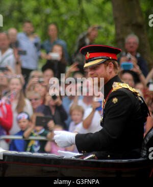 London, UK. 11. Juni 2016.  Prinz Harry in der Mall-Credit: Chris Carnell/Alamy Live-Nachrichten Stockfoto