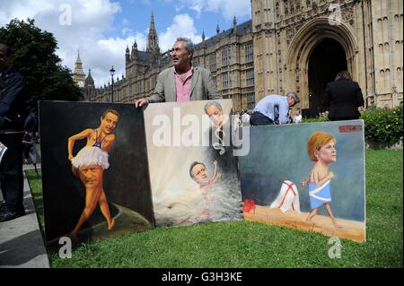 London, UK. 24. Juni 2016. EU-Referendum Ergebnis Tag in London.  Satirische Künstler Kaya Mar mit Brexit-themed Artwork auf EU-Referendum Ergebnis Tag am College Green, London Credit: Dorset Media Service/Alamy Live News Stockfoto