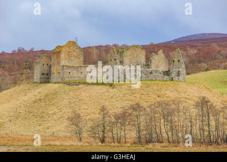 Der historische Ruthven-Kaserne in der Nähe von Ruthven in Badenoch, Schottland Stockfoto
