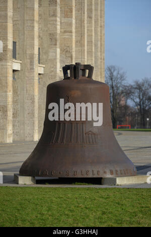 Olympiaglocke, Olympia-Stadion, Charlottenburg, Berlin, Deutschland Stockfoto