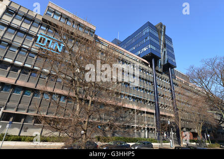 DIN, Burggrafenstrasse, Tiergarten, Berlin, Deutschland Stockfoto