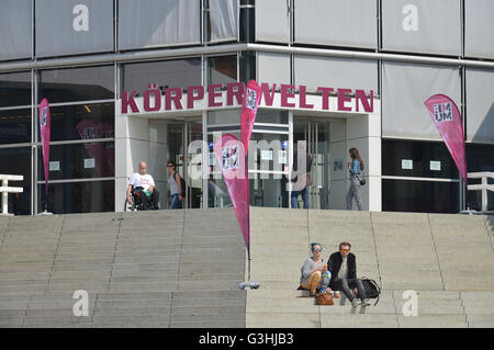 Koerperwelten-Museum, Alexanderplatz, Mitte, Berlin, Deutschland / Körperwelten Stockfoto