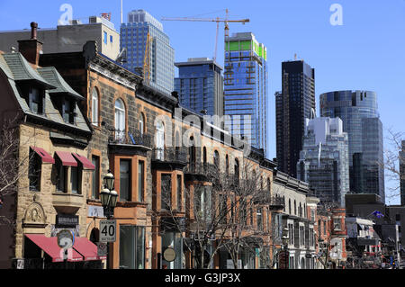 Historische und Moderne Architekturen in der Innenstadt von Montreal.Quebec, Kanada Stockfoto