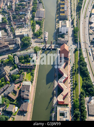 Luftbild, NRW staatliche Archiv Abteilung Rheinland, Schwanentor und Innenhafen Kanal, Duisburg, Ruhrgebiet, Stockfoto