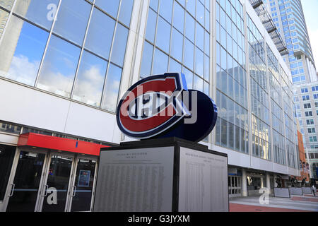 Außenansicht des Bell Center auch bekannt als Centre Bell in Montréal, Québec, Kanada Stockfoto