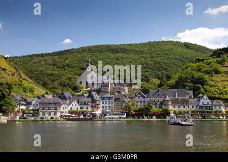 Blick auf die Stadt Beilstein, Mosel, Rheinland-Pfalz, PublicGround Stockfoto