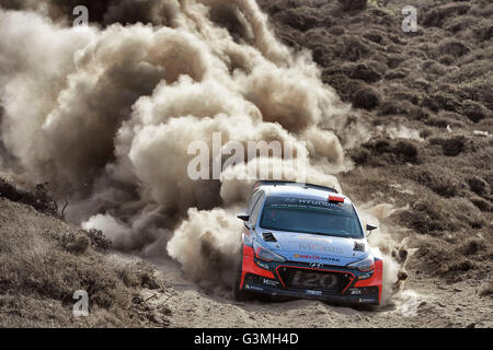 12.06.2016. Sardinien, Italien, Finaltag der WRC-Rallye Italien Sardinien.  Dani Sordo (ESP) und Marc Marti (ESP)-Hyundai I20 WRC Stockfoto