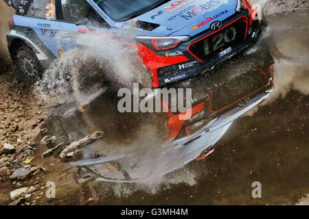 12.06.2016. Sardinien, Italien, Finaltag der WRC-Rallye Italien Sardinien.  Dani Sordo (ESP) und Marc Marti (ESP)-Hyundai I20 WRC Stockfoto