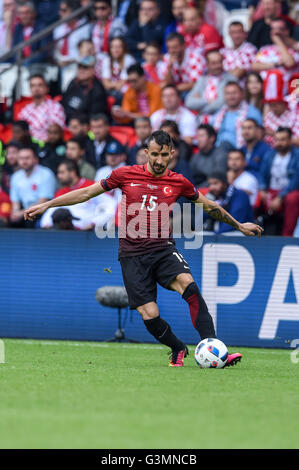 Mehmet Topal (Türkei); 12. Juni 2016 - Fußball: Uefa Euro Frankreich 2016, Gruppe D, Türkei 0-1 Kroatien, im Stade Parc des Princes, Paris, Frankreich. © Aicfoto/AFLO/Alamy Live-Nachrichten Stockfoto