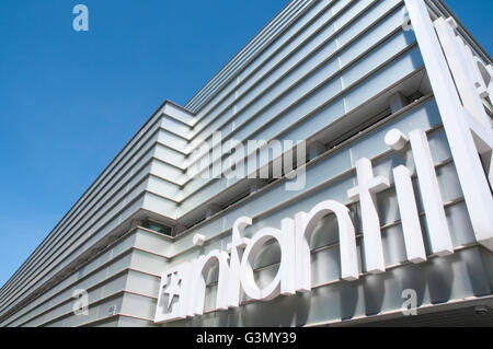 Fassade des Gregorio Marañón Kinderkrankenhaus, von Rafael Moneo. Madrid, Spanien. Stockfoto