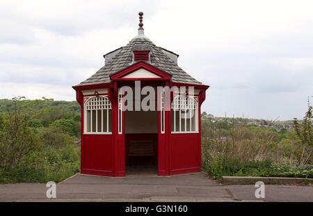 Viktorianische Wartehäuschen in Edgerton Bezirk von Huddersfield Stockfoto