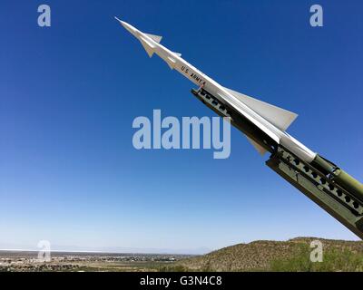 Ein Nike-Ajax mit Launcher, Boden-Luft-Rakete am New Mexico Museum of Space History in Alamogordo, New Mexico Stockfoto