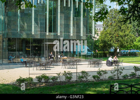 Baden Sie eine historische georgianische Stadt im Somerset England UK Holburne Museum Cafe Stockfoto