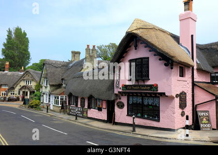 Alte reetgedeckte Gebäude in Shanklin auf der Isle Of Wight Stockfoto