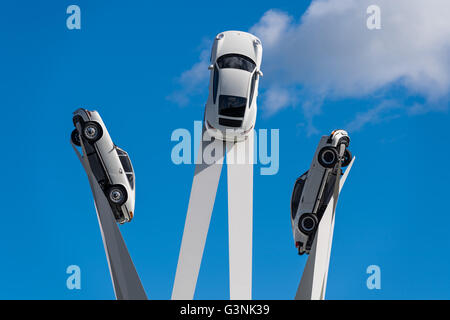Skulptur Inspiration 911 am Porscheplatz, Künstler Gerry Judah, Stuttgart-Zuffenhausen, Baden-Württemberg, Deutschland Stockfoto