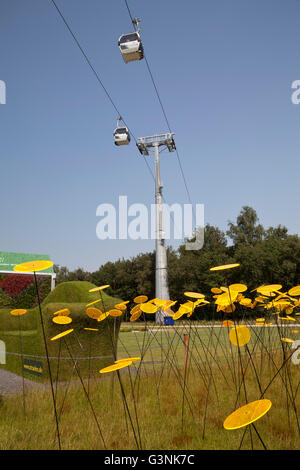 Seilbahn überquert die Oranje-Installation, Floriade 2012, Horticultural World Expo, Venlo, Limburg, Niederlande, Europa Stockfoto