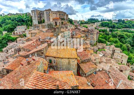 Panoramablick auf Pitigliano Dorf Stockfoto