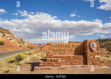 Eingangsschild am Capitol Reef National Park, Utah, USA Stockfoto