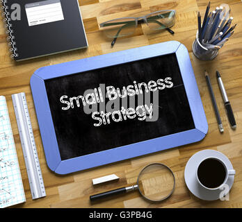 Small Business Strategie zur Tafel. Stockfoto