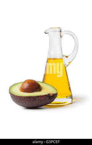 Flasche von Avocado-Öl auf weißem Hintergrund Stockfoto