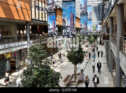 Ansicht des neuen Einkaufszentrum Berlins am Potsdamer Platz - Potsdamer Platz Berlin Deutschland Stockfoto