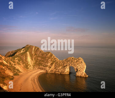 GB - DORSET: Durdle Door in der Nähe von West Lulworth Stockfoto