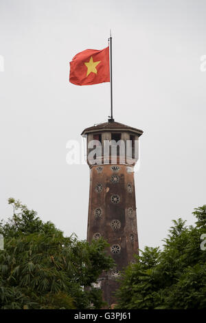 Flagge Turm Kinderbett Co Zitadelle, Hanoi, Vietnam, Südostasien, Asien Stockfoto