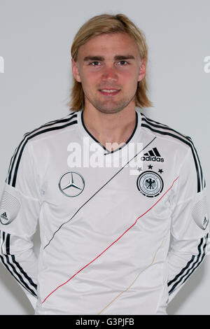 Internationaler Akteur Marcel Schmelzer, offizielle Porträt-Foto-Session für die deutschen Männer Fußball Mannschaft, 28.05.2012 Stockfoto