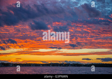 unglaubliche Sonnenuntergang in Sag Harbor, New York Stockfoto