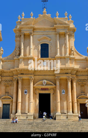 Noto-Kathedrale (La Chiesa Madre di San Nicolò) in Noto, Sizilien, Italien Stockfoto