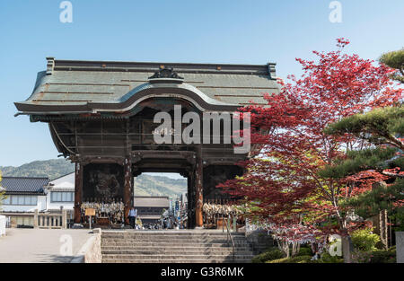 Niomon (Gate Guardian), Zenko-Ji (Zenkoji) Tempel, Nagano, Japan Stockfoto