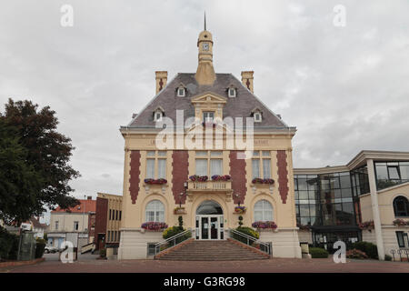 Loos Rathaus, Loos, Pas-De-Calais, Frankreich. Stockfoto