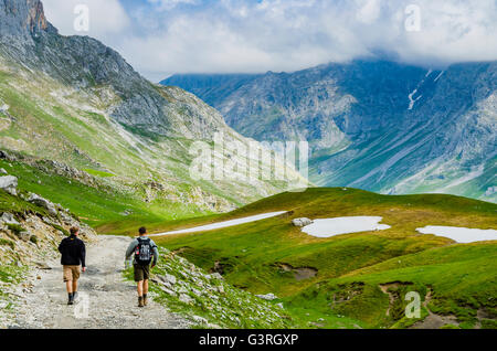 PR-PNPE 24 - Route Aliva Häfen. Picos de Europa, Kantabrien, Spanien, Europa Stockfoto