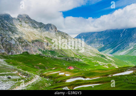 PR-PNPE 24 - Route Aliva Häfen. Picos de Europa, Kantabrien, Spanien, Europa Stockfoto