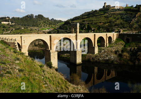 Römische Brücke.  Alcántara, Cáceres, Extremadura, Spanien, Europa Stockfoto